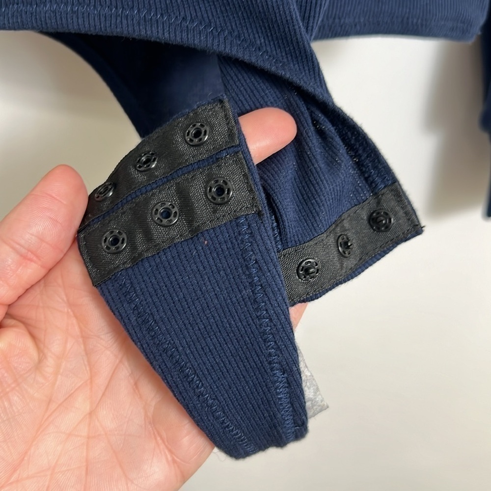 Madewell Ribbed Puff Sleeve Turtleneck Thong Bodysuit in Navy Blue Size Medium - Picture 11 of 13